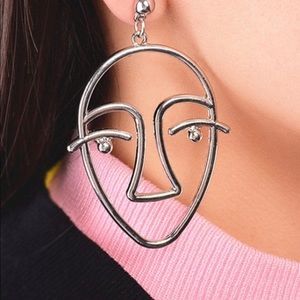 🌈 3/$45 🌈 🆕 silver art earrings